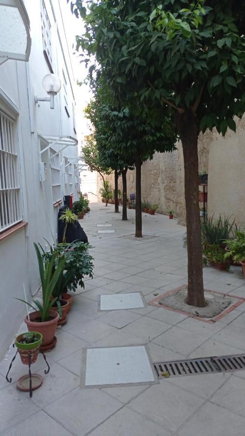 Casa amurallada MNueLa , wifi, garage opcional Jerez de la Frontera Exterior foto