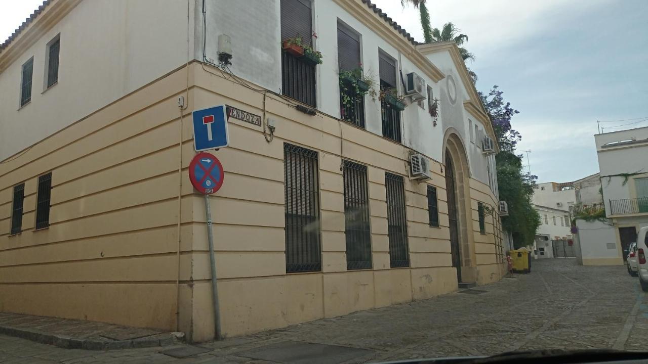 Casa amurallada MNueLa , wifi, garage opcional Jerez de la Frontera Exterior foto