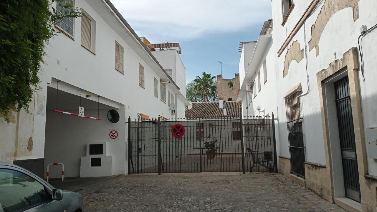 Casa amurallada MNueLa , wifi, garage opcional Jerez de la Frontera Exterior foto